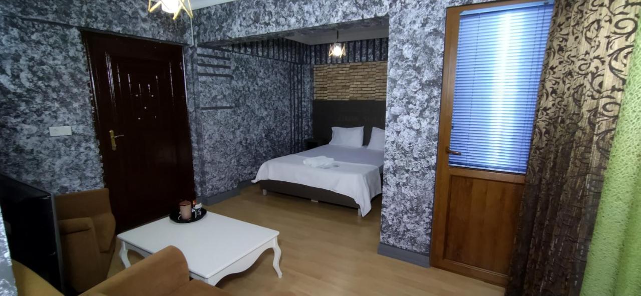 Appartement Zirkon Suit