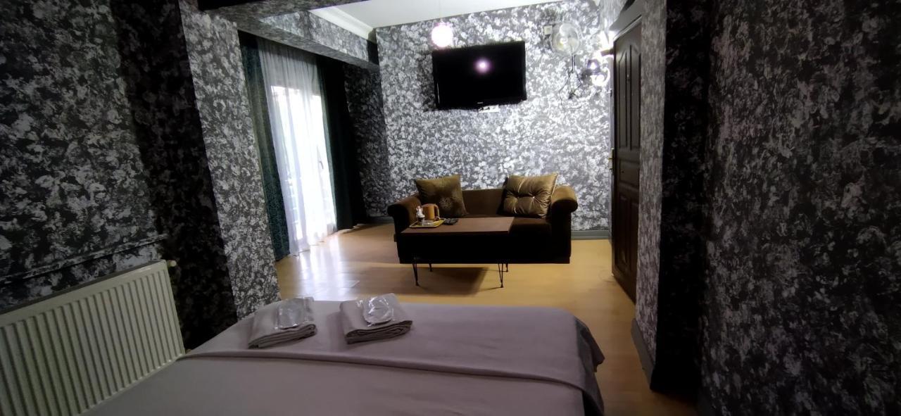 Appartement Zirkon Suit