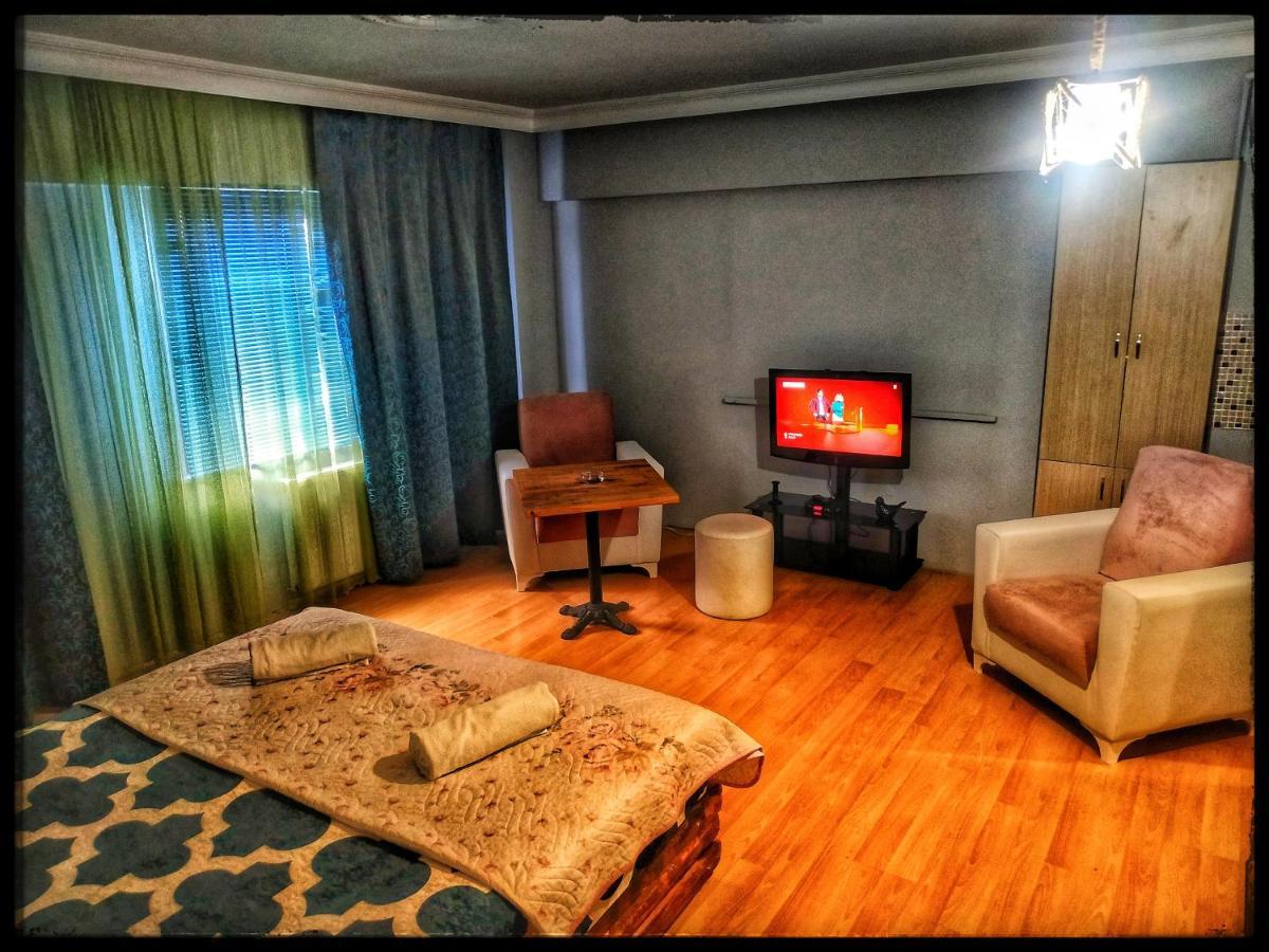 Zirkon Suit Appartement *
